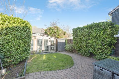 2 bedroom end of terrace house for sale, Doveney Close, Orpington, BR5