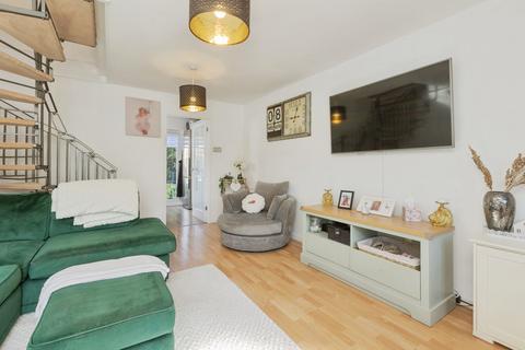2 bedroom end of terrace house for sale, Doveney Close, Orpington, BR5
