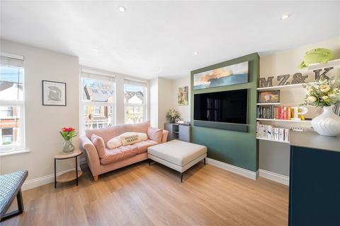 3 bedroom maisonette for sale, Astonville Street, Southfields, London, SW18