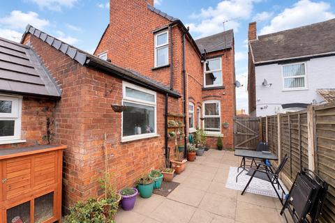 3 bedroom semi-detached house to rent, Broad Street, Cannock, WS11