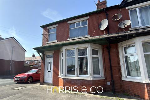 2 bedroom end of terrace house for sale, Addison Road, Fleetwood, Lancashire, FY7