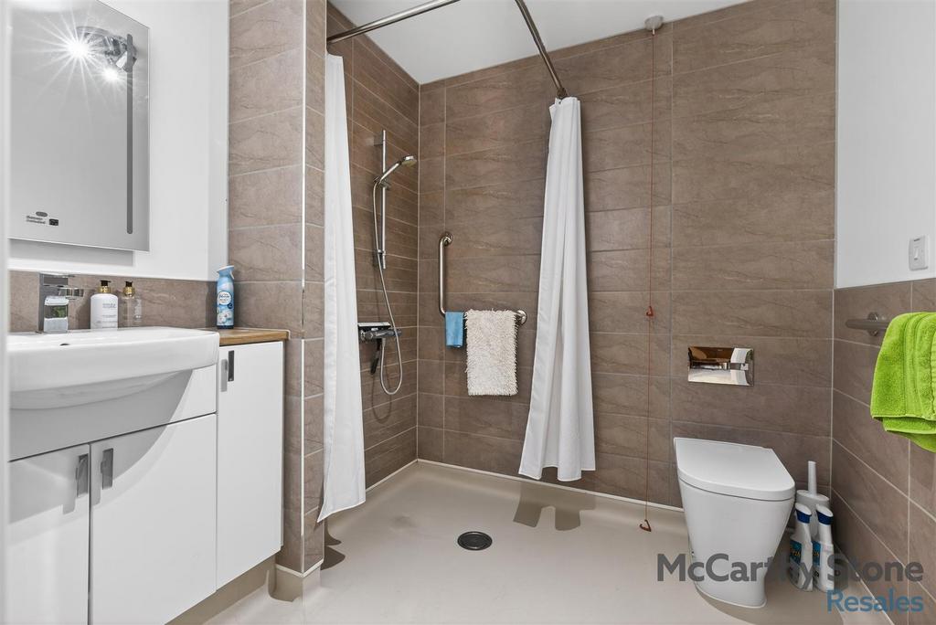 8685658-interior26.jpg