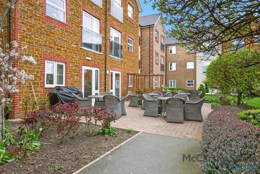8685658-exterior04.jpg