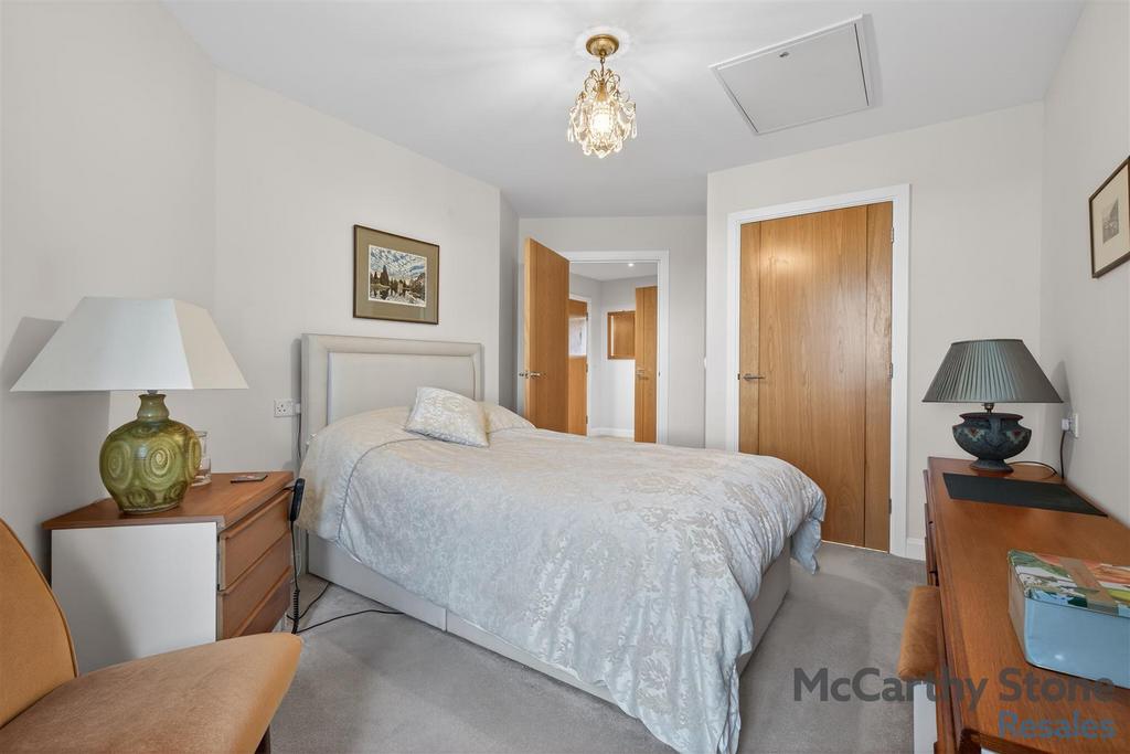 8685658-interior19.jpg