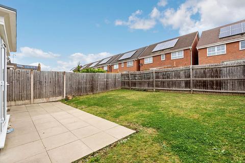 4 bedroom detached house to rent, Marjorie Way, Coventry, CV3