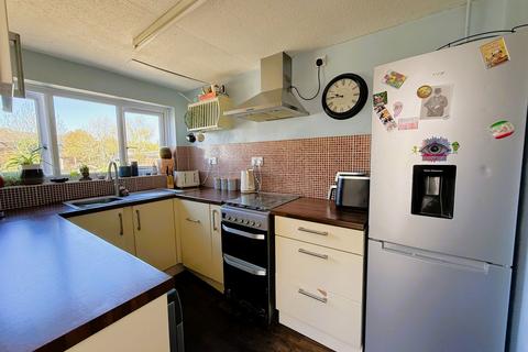 2 bedroom semi-detached house for sale, Ivel Road, Shefford, SG17