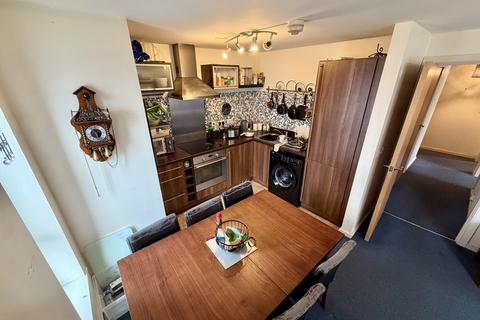 2 bedroom flat for sale, The Decks, Runcorn WA7
