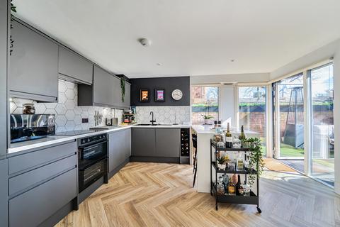 2 bedroom semi-detached house for sale, Hatherley Road, Winchester, Hampshire, SO22