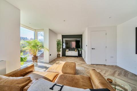 2 bedroom semi-detached house for sale, Hatherley Road, Winchester, Hampshire, SO22