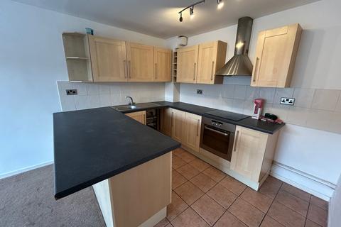 1 bedroom apartment to rent, Pippin Avenue, Halesowen, B63