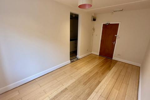 1 bedroom flat to rent, Church Road, Birmingham, B13