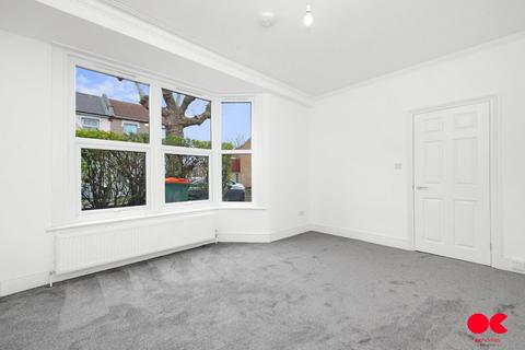2 bedroom end of terrace house to rent, Gooseley Lane, East Ham E6
