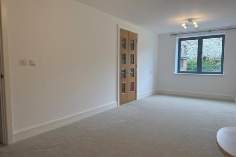 1 bedroom retirement property for sale, Darkes Lane, Potters Bar, EN6