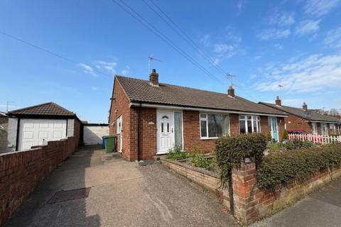 2 bedroom semi-detached bungalow to rent, 2 Bed Semi-Detached Bungalow, Scarborough Road, Bridlington YO16 7NU