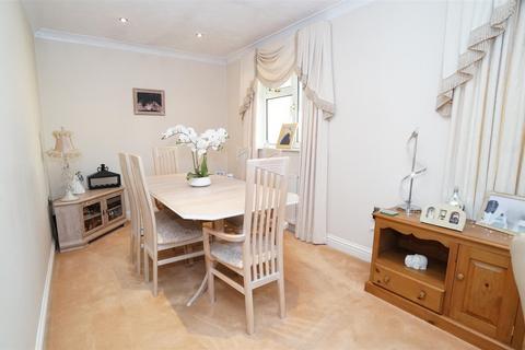 2 bedroom semi-detached bungalow for sale, Kentmere, Wrose, Bradford