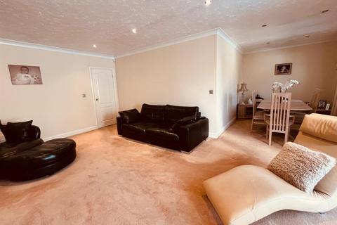 2 bedroom semi-detached bungalow for sale, Kentmere, Wrose, Bradford