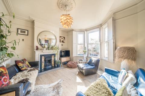 3 bedroom terraced house for sale, Shooters Hill Road, Blackheath, London, SE3