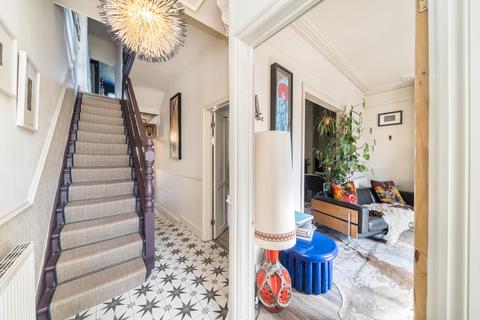 3 bedroom terraced house for sale, Shooters Hill Road, Blackheath, London, SE3