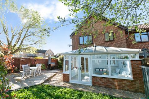 Teazlewood Park, Leatherhead, Surrey, KT22