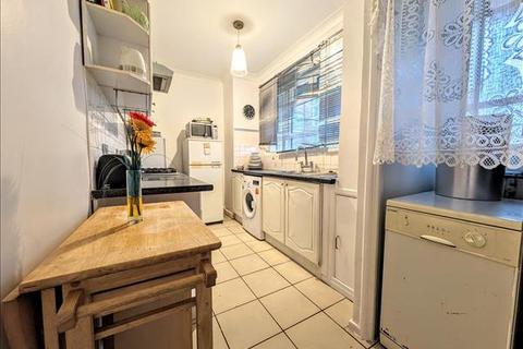 2 bedroom apartment for sale, Ambleside, Southfields, SW19