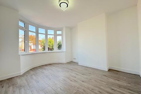3 bedroom semi-detached house for sale, Willow Avenue, Wolverhampton WV11
