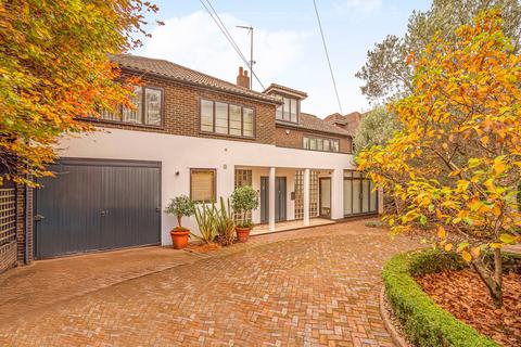 West Heath Gardens, London NW3