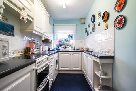 2 bedroom apartment for sale, Malvern Court, Warwick Road, Solihull