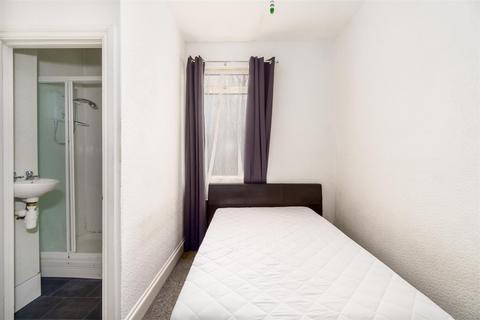 1 bedroom flat to rent, Admiralty Street, Keyham, Plymouth