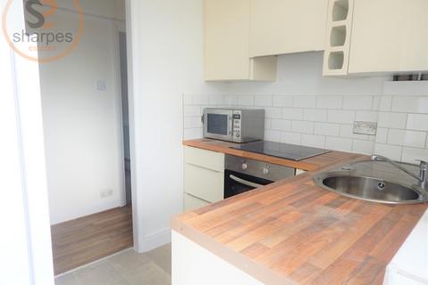 2 bedroom flat for sale, The Holt, London Road, Morden, Surrey