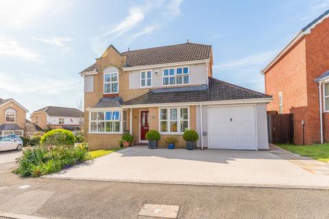 Detached house - Allt-Yr-Yn Heights, Newport, NP20