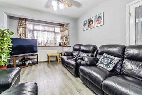 3 bedroom terraced house for sale, Windermere Road, London, SW16