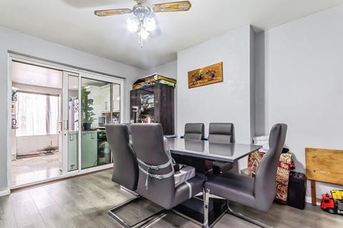 3 bedroom terraced house for sale, Windermere Road, London, SW16
