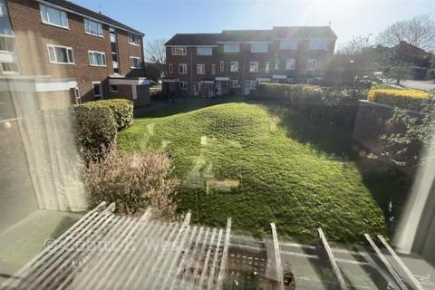 2 bedroom maisonette for sale, Pixton Way, Croydon, Surrey