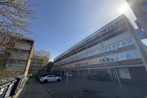 1 bedroom flat for sale, 136 Suffolk Square, Norwich, Norfolk NR2 2BW