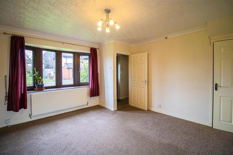 2 bedroom house for sale, 2-Bed House for Sale on Harling Road, Preston