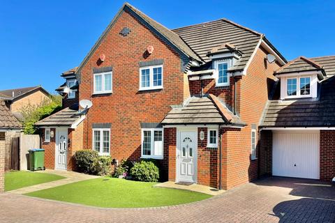 4 bedroom house for sale, THE FARTHINGS, TITCHFIELD COMMON