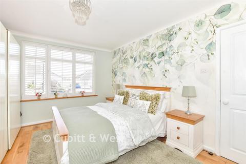 2 bedroom semi-detached bungalow for sale, Seafield Road, Fareham PO16