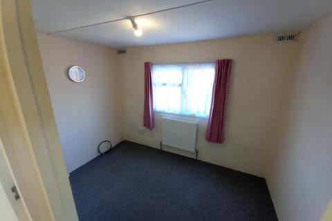 1 bedroom park home for sale, Werrington Grove, Peterborough
