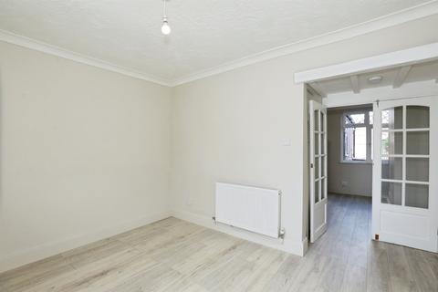 2 bedroom cottage for sale, Chester Road, Northwich