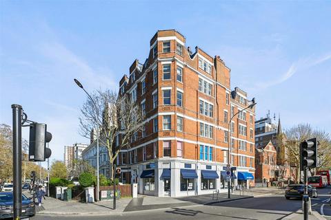 4 bedroom flat for sale, Granville Mansions, London W12