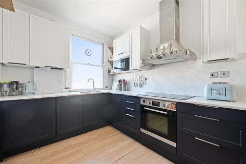 4 bedroom flat for sale, Granville Mansions, London W12