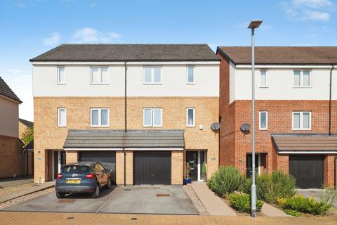 4 bedroom semi-detached house for sale, Piggott Avenue, Nottingham, NG4