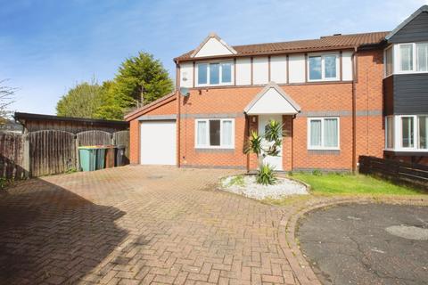 undefined, The Glen, Preston, PR2