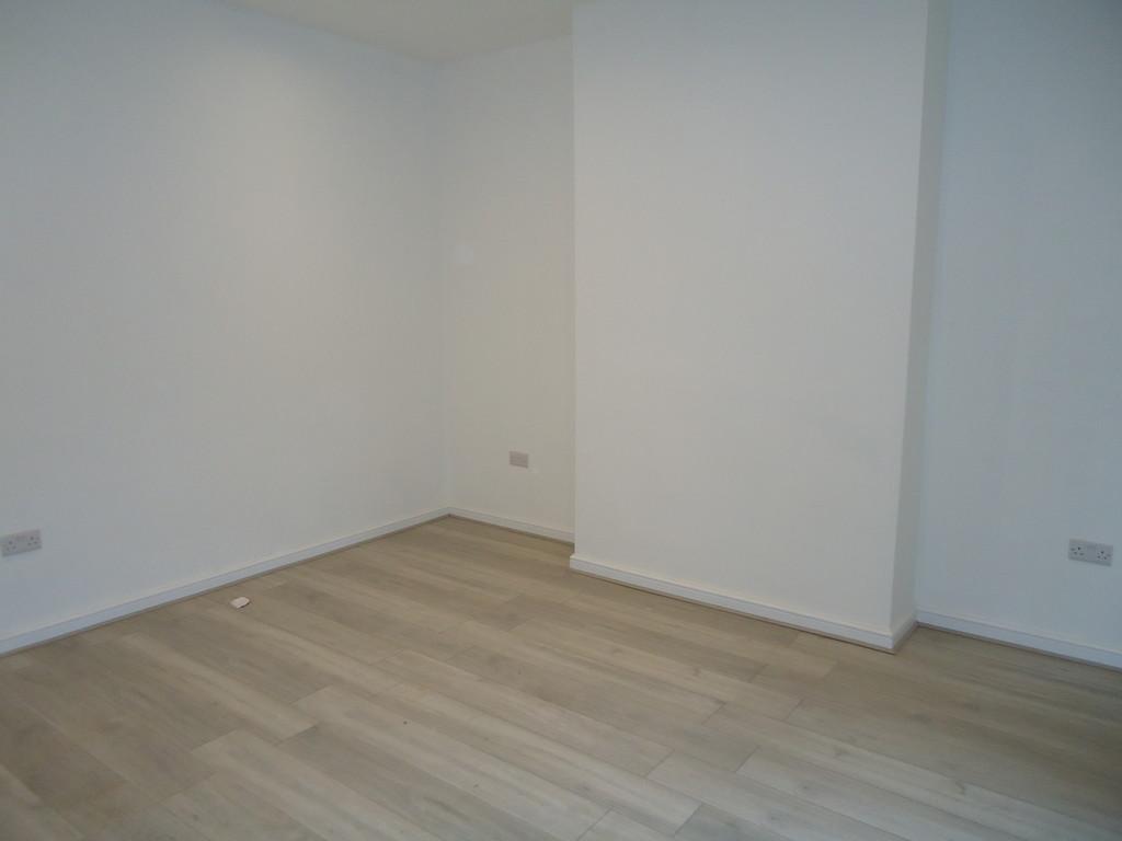 House in Leeds - View 4