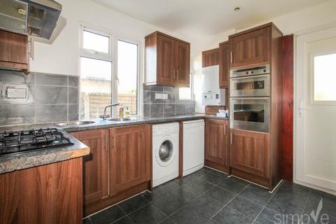 3 bedroom house to rent, Kingston Avenue, West Drayton, Middlesex
