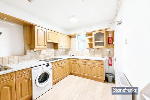 5 bedroom semi-detached house to rent, West Road, West Drayton UB7