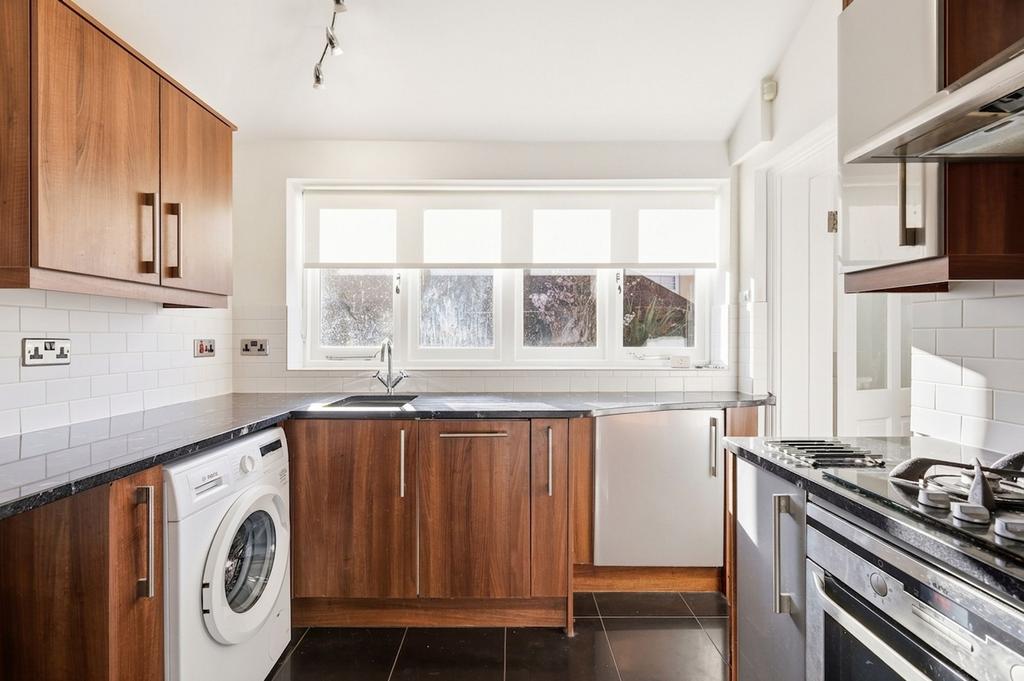 Fitted Kitchen