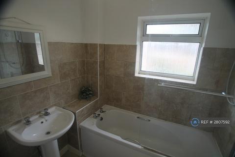 1 bedroom semi-detached house to rent, Barley Hill Road, Northampton, NN3