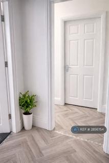 1 bedroom in a flat share to rent, Burton Road, Didsbury, M20