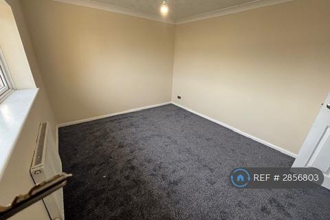 2 bedroom terraced house to rent, Beatty Lane, Basildon, SS14